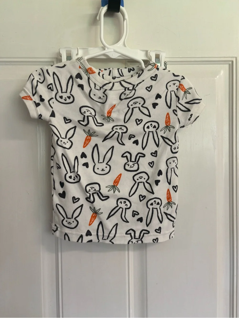 18/24M babyGap Black/White/Orange Bunny short sleeve tee/shorts pajama set.